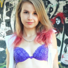 CuteMadeline Vorschaubild