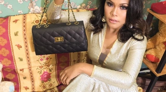 Charlotte Vorschaubild